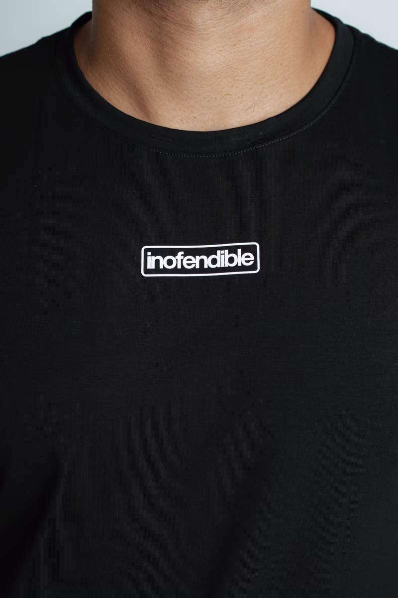 Camiseta inofendible